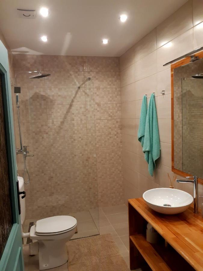 Socaland Apartmaji Экстерьер фото